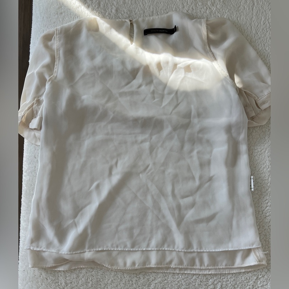 Mr White Puff Sleeve Blouse with Pearl Embellished Neckline – Fully Lined Size M - Picture 8 of 8